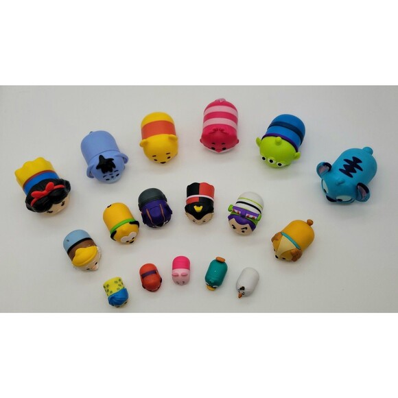Tsum Tsum Vinyl Figure Lot of 18 Disney Mini Small Large Perry Mickey Lady Hiro - Picture 2 of 13